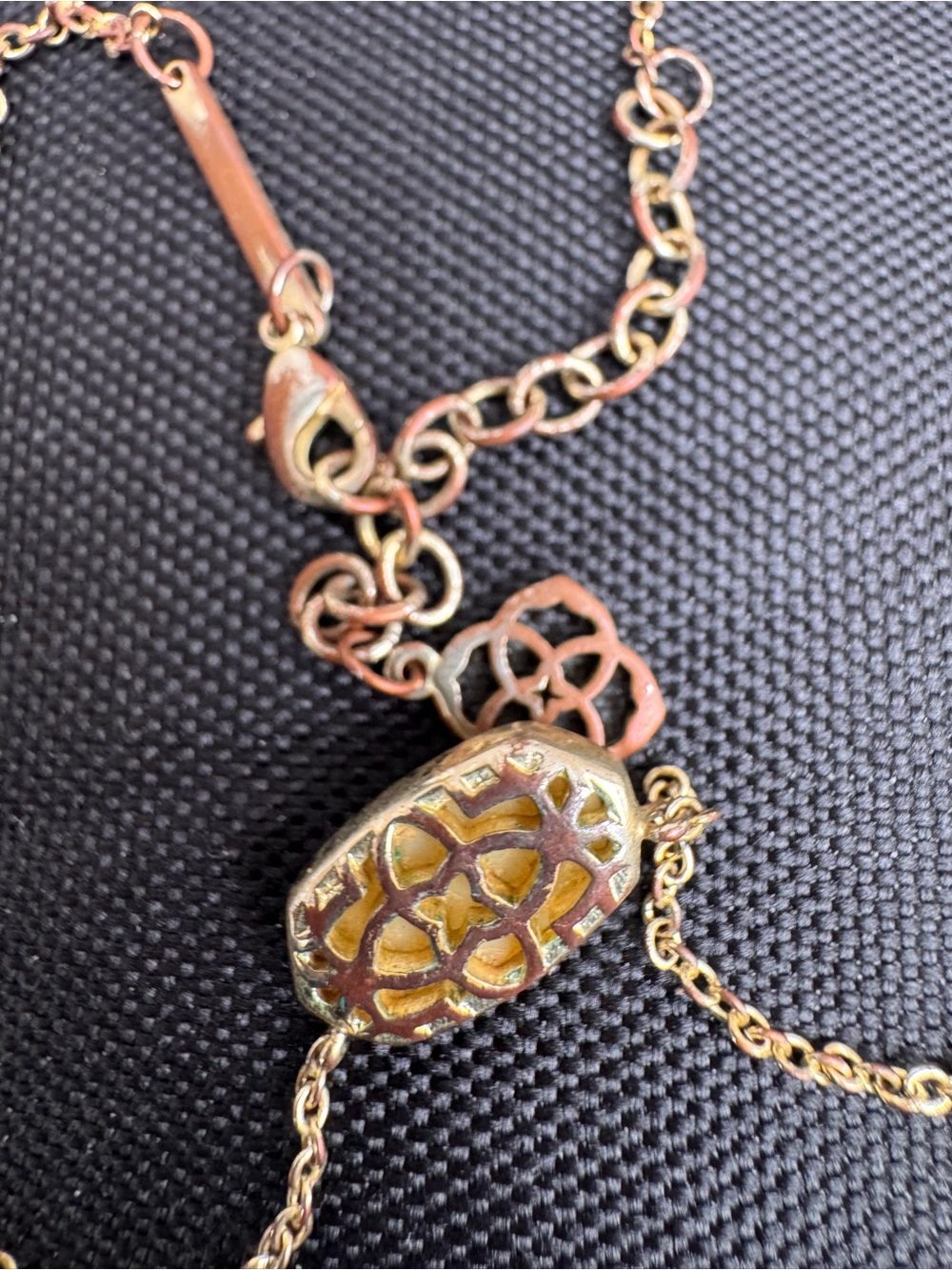 Kendra Scott Rose Gold Tone Oval Pendant Necklace - Picture 2 of 9